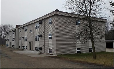 424 1st Ave NW unit 9 - Pelican Rapids, MN