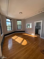 3 Central Square unit 303 - Keene, NH