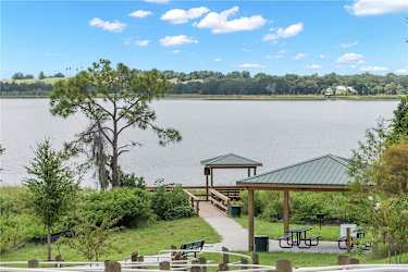 6886 Wilson Hammock Ave - Groveland, FL