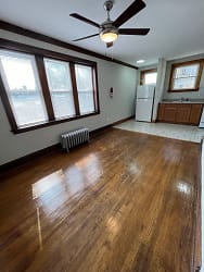 1903 Euclid Ave unit EB 5B - Berwyn, IL