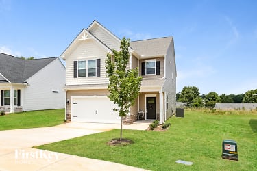 404 Stonefence Dr - Greenville, SC