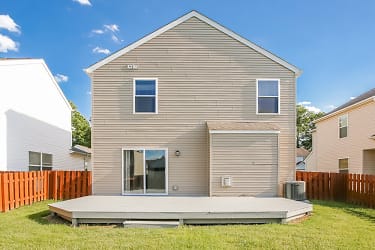 5754 Wooden Plank Rd - Hilliard, OH