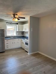 365 Bloomfield Ave #2B - undefined, undefined