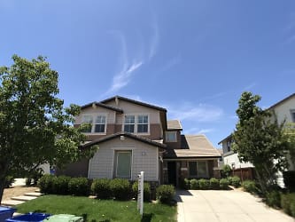 919 Snapdragon Way - Brentwood, CA