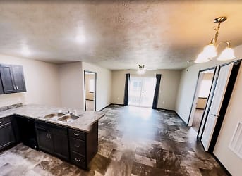 Tigerway Townhomes And Apartments - Harrisburg, SD