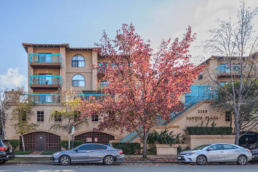 Santos Plaza Apartments - Concord, CA