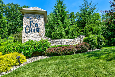 Fox Chase Luxury Apartments - Cheswick, PA