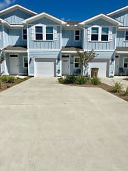 7693 Shadow Lake Dr - Panama City Beach, FL