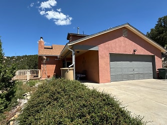 23 Forest Rd - Tijeras, NM