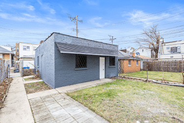 7514 S Langley Ave unit 1 - Chicago, IL