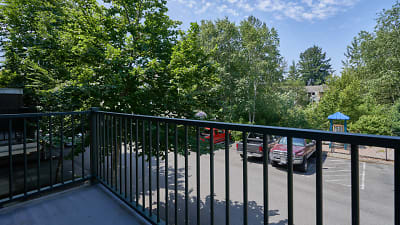 The Reserve At Town Center Apartments - Mill Creek, WA
