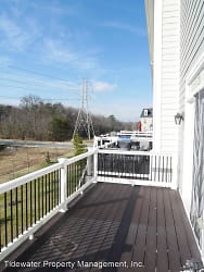 6409 Totteridge St - Middle River, MD