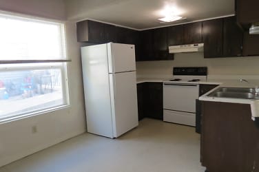 125 Monroe Ave unit F - Green River, WY