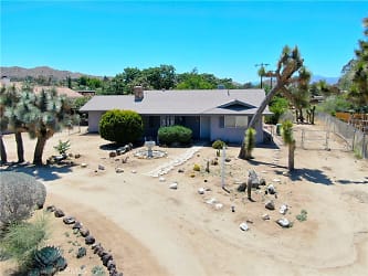 8194 Sage Ave - Yucca Valley, CA