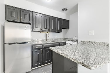 5534 N Kenmore Ave unit 306 - Chicago, IL