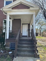 83 Parsells Ave - Rochester, NY