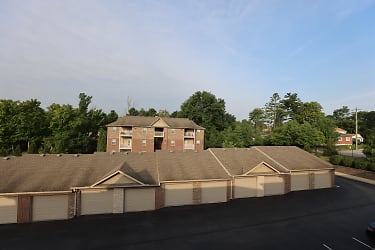 Crossroads Apartments - Florence, KY