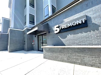 5 Fremont St unit 302 - Winthrop, MA