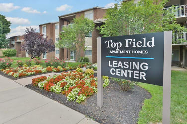 Top Field Apartments - Cockeysville, MD