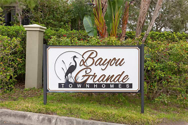 10070 Bayou Grande - Seminole, FL