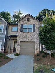 3177 Meadowstone Ln SW - Atlanta, GA