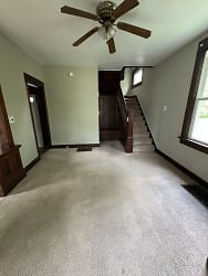 825 W 4th St - Fort Wayne, IN