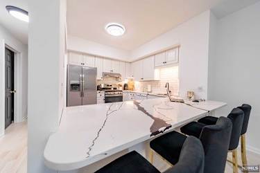 5 Eastview Terrace #C - Demarest, NJ