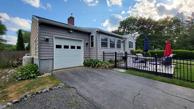 47 Bourne Ave - Wells, ME
