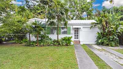 4360 SW 14th St - Miami, FL