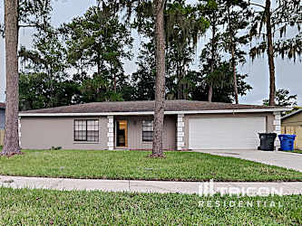 3808 Orangepointe Road - Valrico, FL