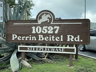 10527 Perrin Beitel unit D-206 - San Antonio, TX