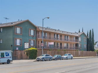 El Segundo Apartments - Gardena, CA