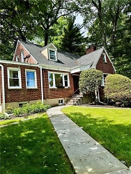 1 Duell Rd - White Plains, NY