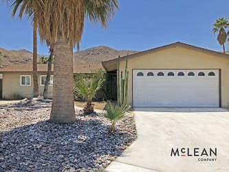 39240 Lillie Cir - Cathedral City, CA