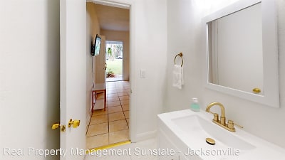 1242 N Laura Street Apartments - Jacksonville, FL