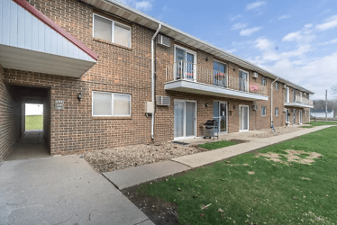 101 16th Ave NW unit 24 - Independence, IA