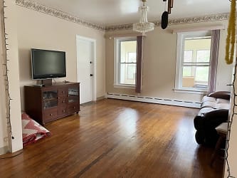 24 Crystal St #1 - Worcester, MA