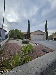 3514 Chacoma Ct - Las Cruces, NM
