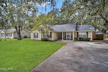 5 Folson Ct - Beaufort, SC