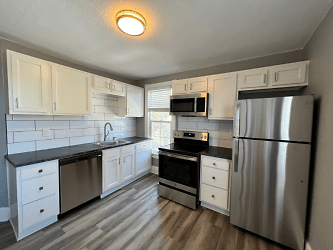 1617 10th Ave unit 2 - Greeley, CO