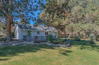 20750 Will Scarlet Ln - Bend, OR