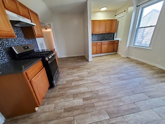 282 Putnam St #2L - undefined, undefined