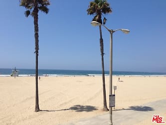 3005 Ocean Front Walk #A - Los Angeles, CA