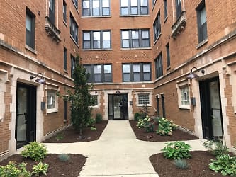 3119 W Lawrence Ave unit 4751 - Chicago, IL