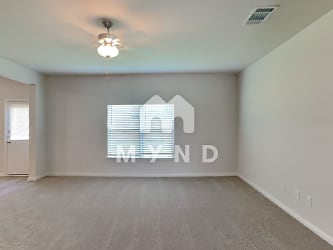 1106 Clark Dr - undefined, undefined