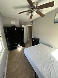 Room For Rent - Nashville, TN