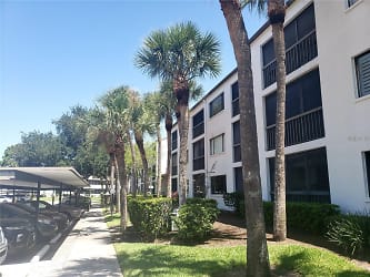 2593 Countryside Blvd #7211 - Clearwater, FL