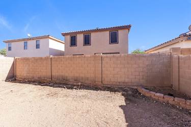 2327 E 35th Ave - Apache Junction, AZ