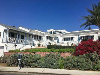 Cliff Drive Apartments - Laguna Beach, CA