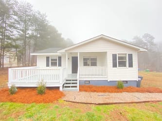 211 Carlyle Rd - Troutman, NC